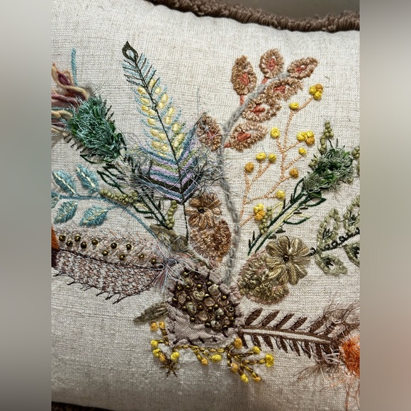NEW Multicolor Embroidered Feather Bouquet Throw Pillow - Picture 2 of 9